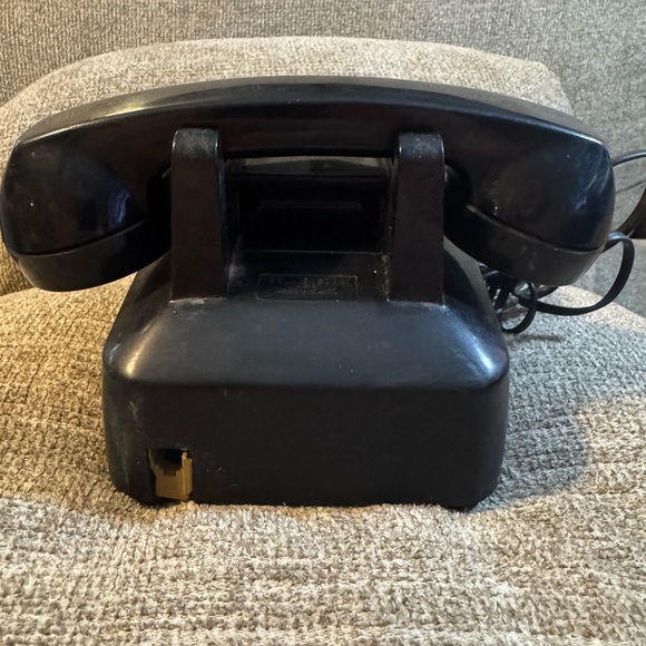 Vintage Western Electric 500 Series Black Rotary Desk Phone - Picture 3 of 9